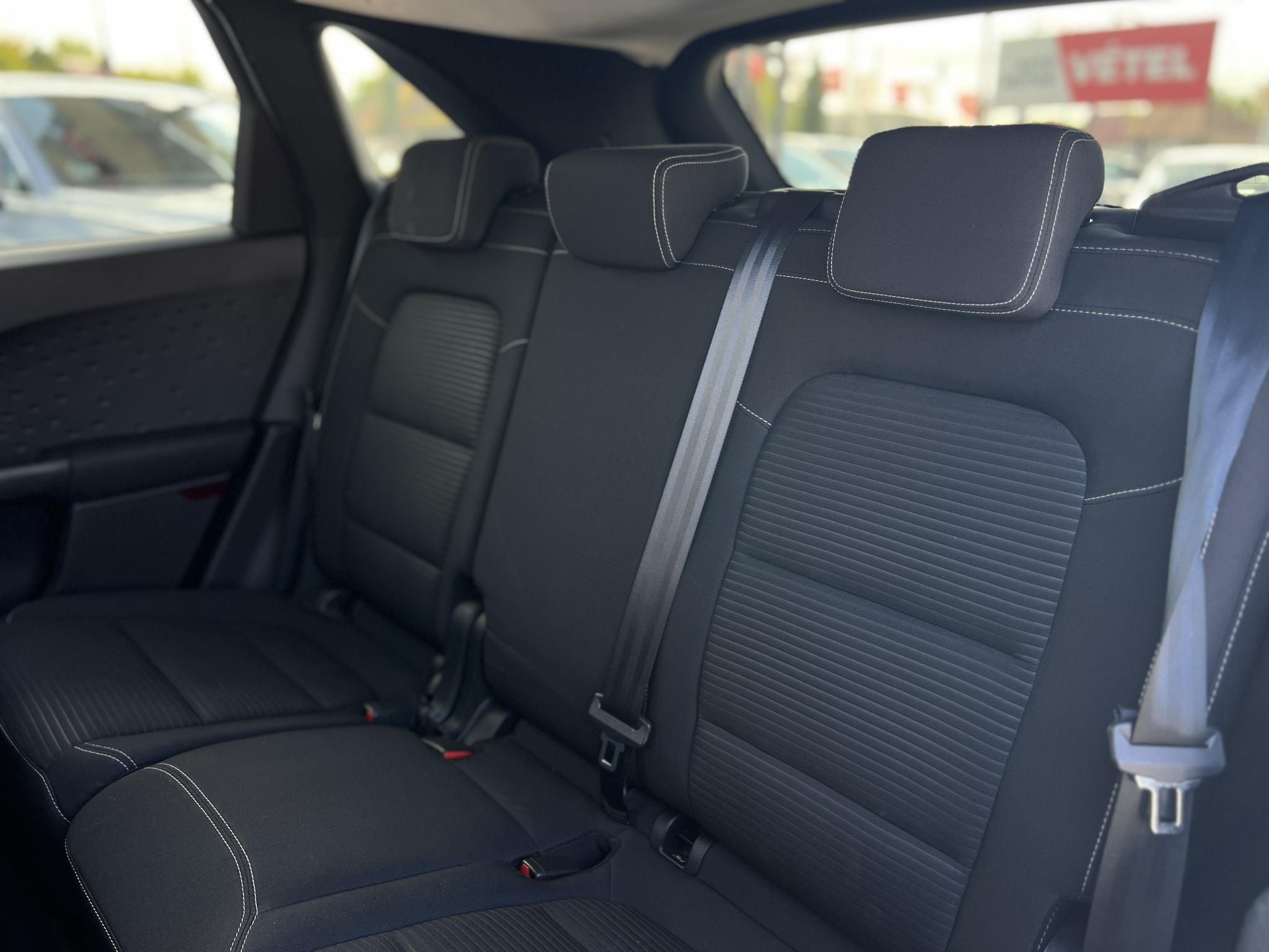 FORD KUGA 2.5 PHEV Titanium CVT 70 km elektromos hatótáv. ülés-kormányfűtés. kamera. CARPLAY!