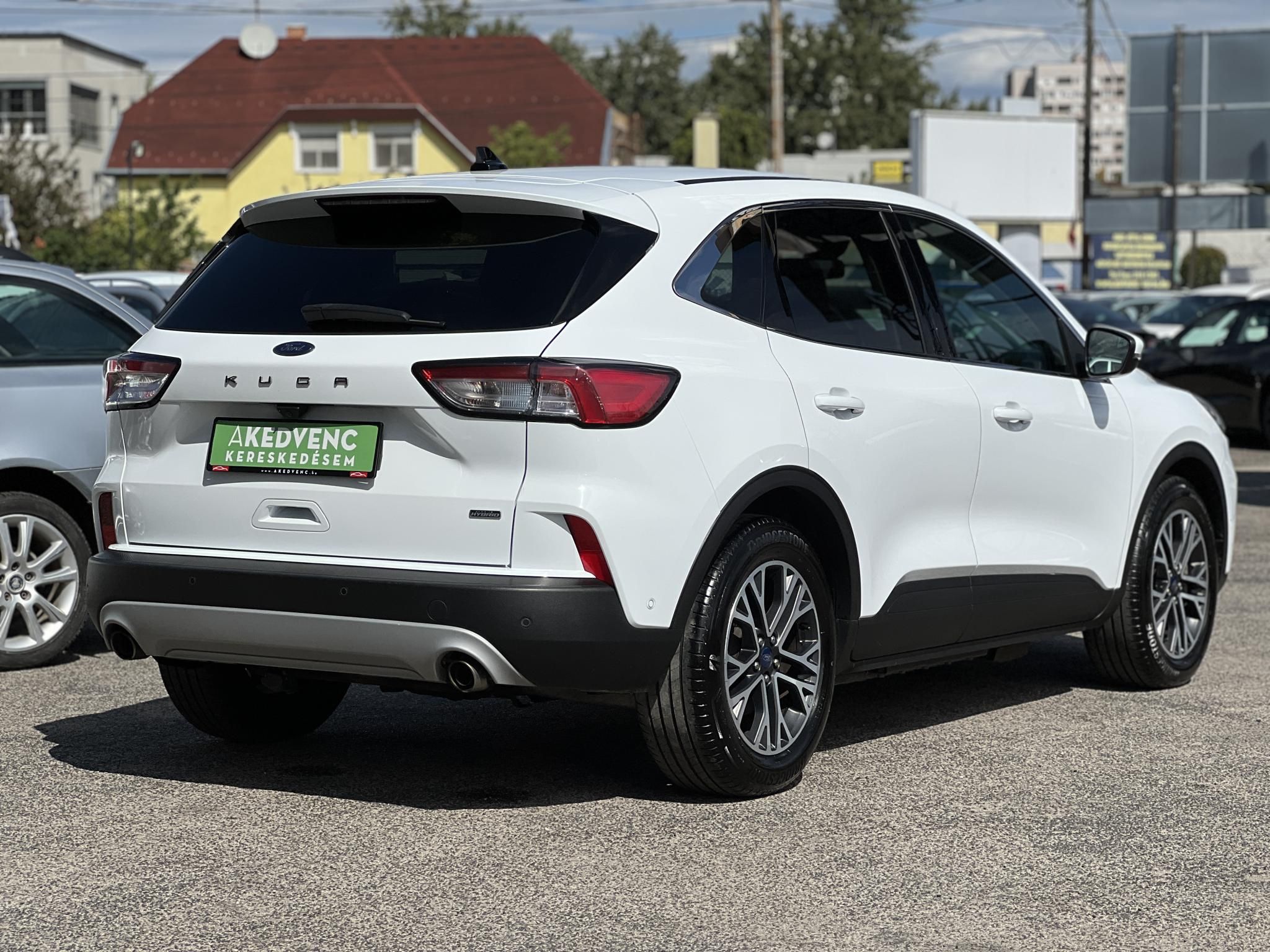 FORD KUGA 2.5 PHEV Titanium CVT 70 km elektromos hatótáv. ülés-kormányfűtés. kamera. CARPLAY!