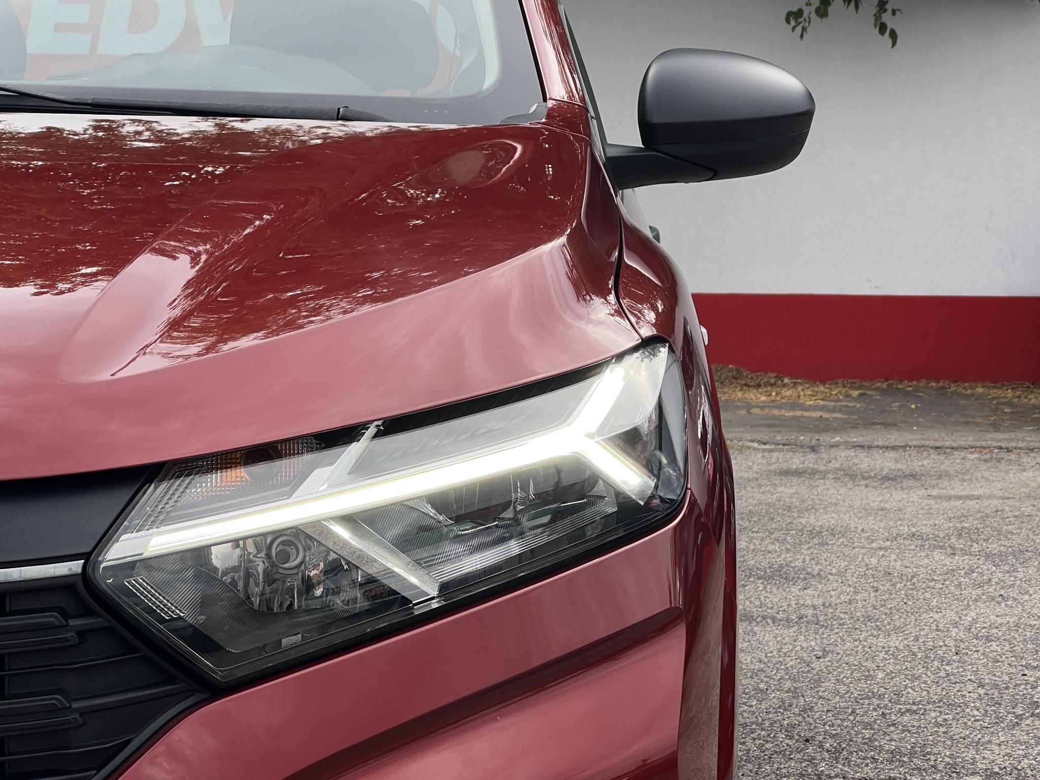 DACIA SANDERO 1.0 TCe Essential Magyarországi. Gyári fényezés. Végig vezetett szervizkönyv!