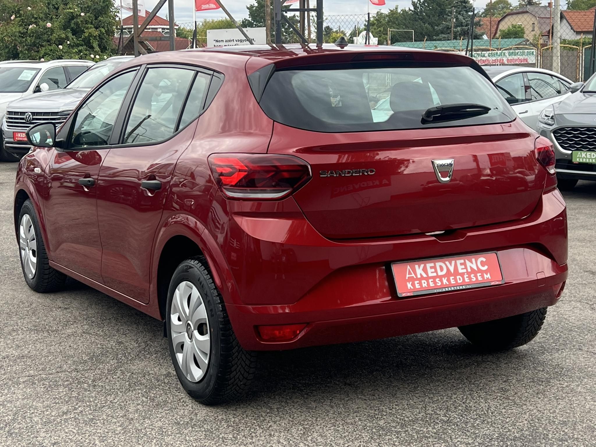 DACIA SANDERO 1.0 TCe Essential Magyarországi. Gyári fényezés. Végig vezetett szervizkönyv!