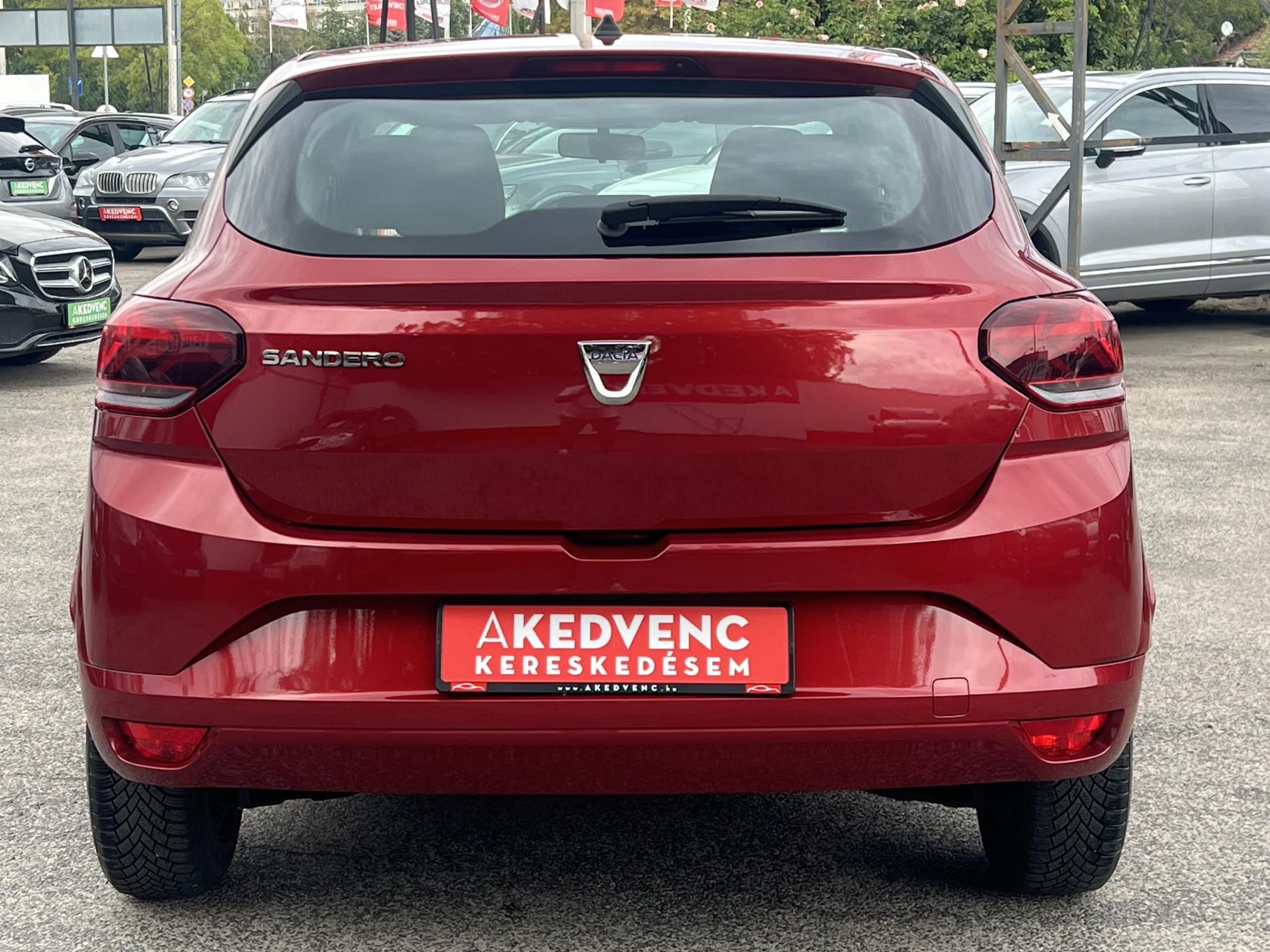 DACIA SANDERO 1.0 TCe Essential Magyarországi. Gyári fényezés. Végig vezetett szervizkönyv!