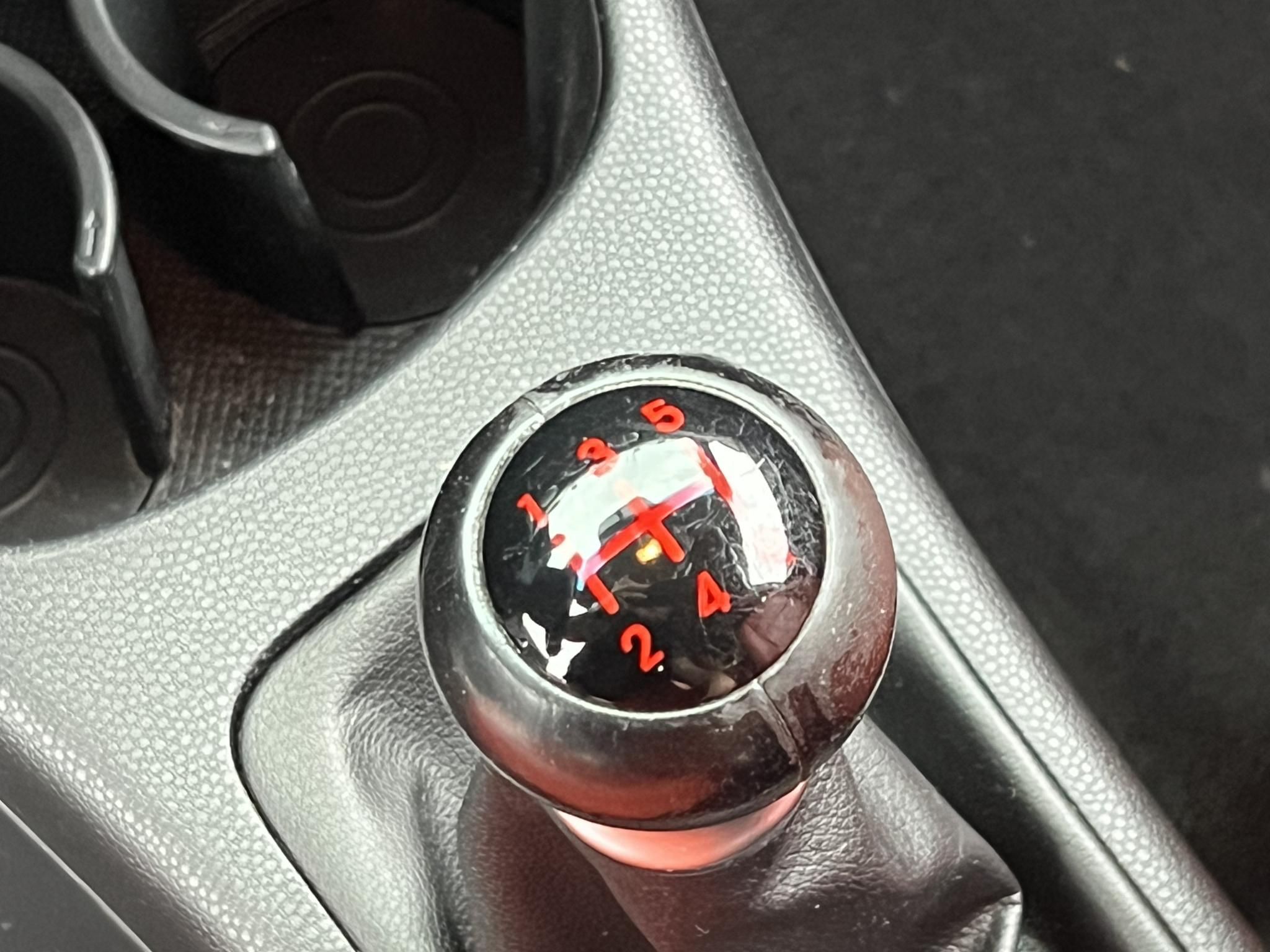 KIA PICANTO 1.0 LX Cool Klíma. Exkluzív bőrbelső. Kormány-ülés fűtés!