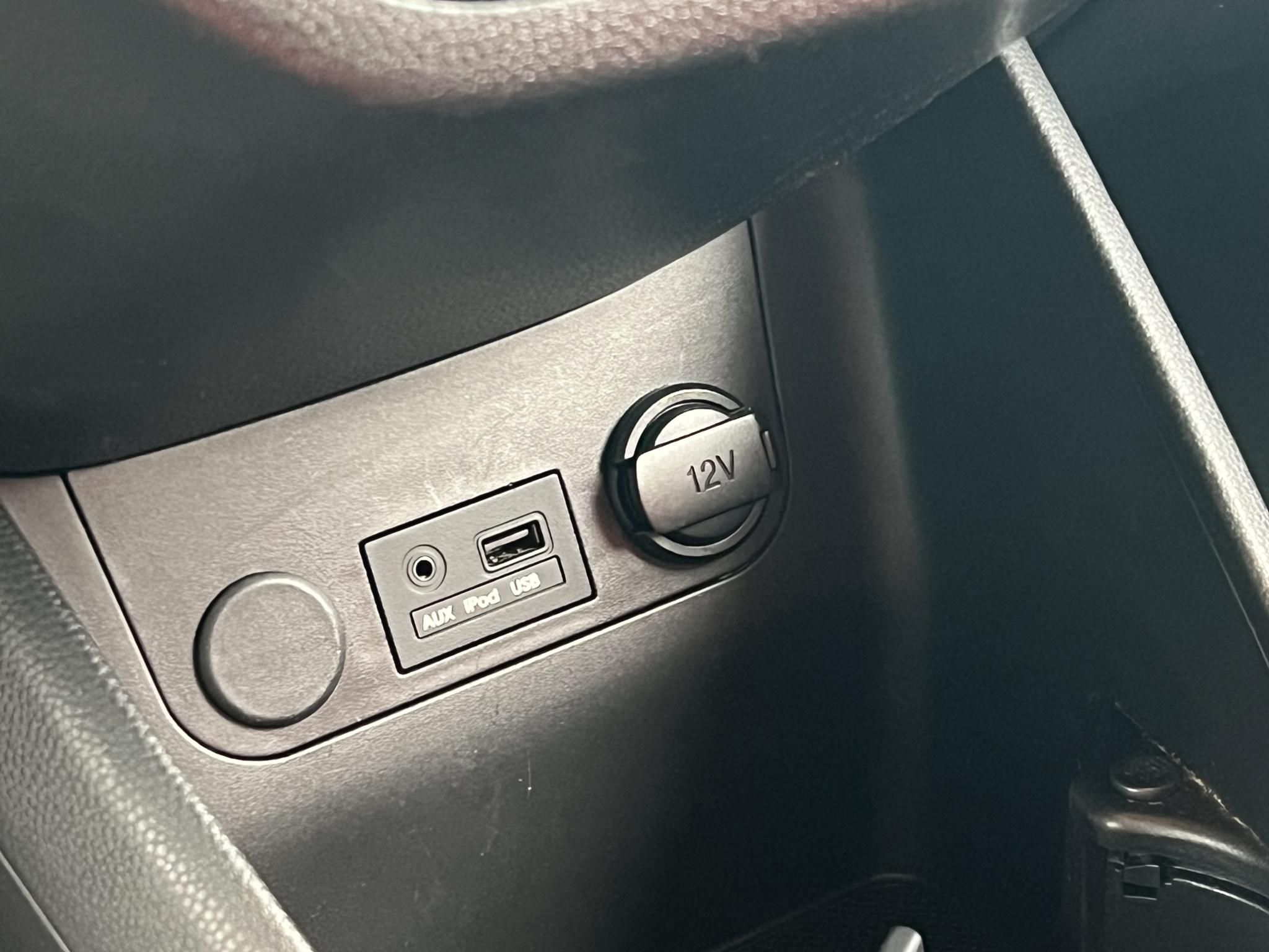 KIA PICANTO 1.0 LX Cool Klíma. Exkluzív bőrbelső. Kormány-ülés fűtés!