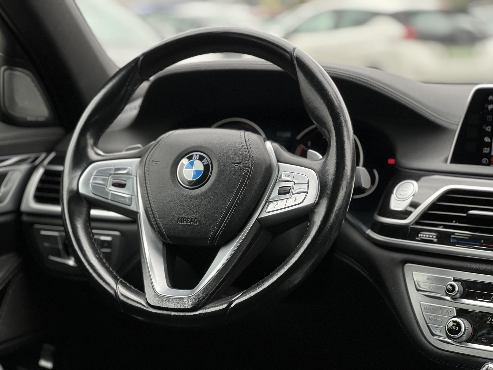 BMW 730d xDrive (Automata) M-sport M.o.-i. HUD. harman/kardon. masszázs. memória. 360kamera. napfénytető!